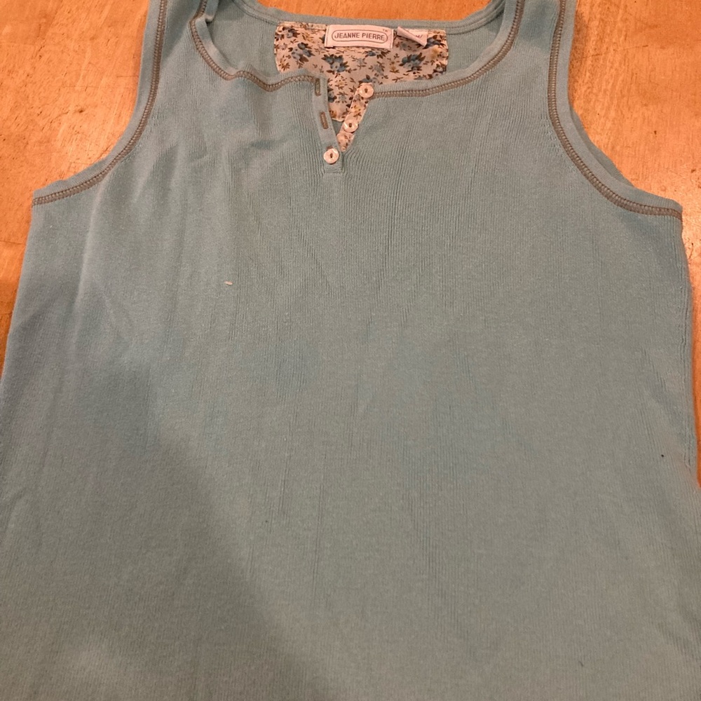 Aqua knit top